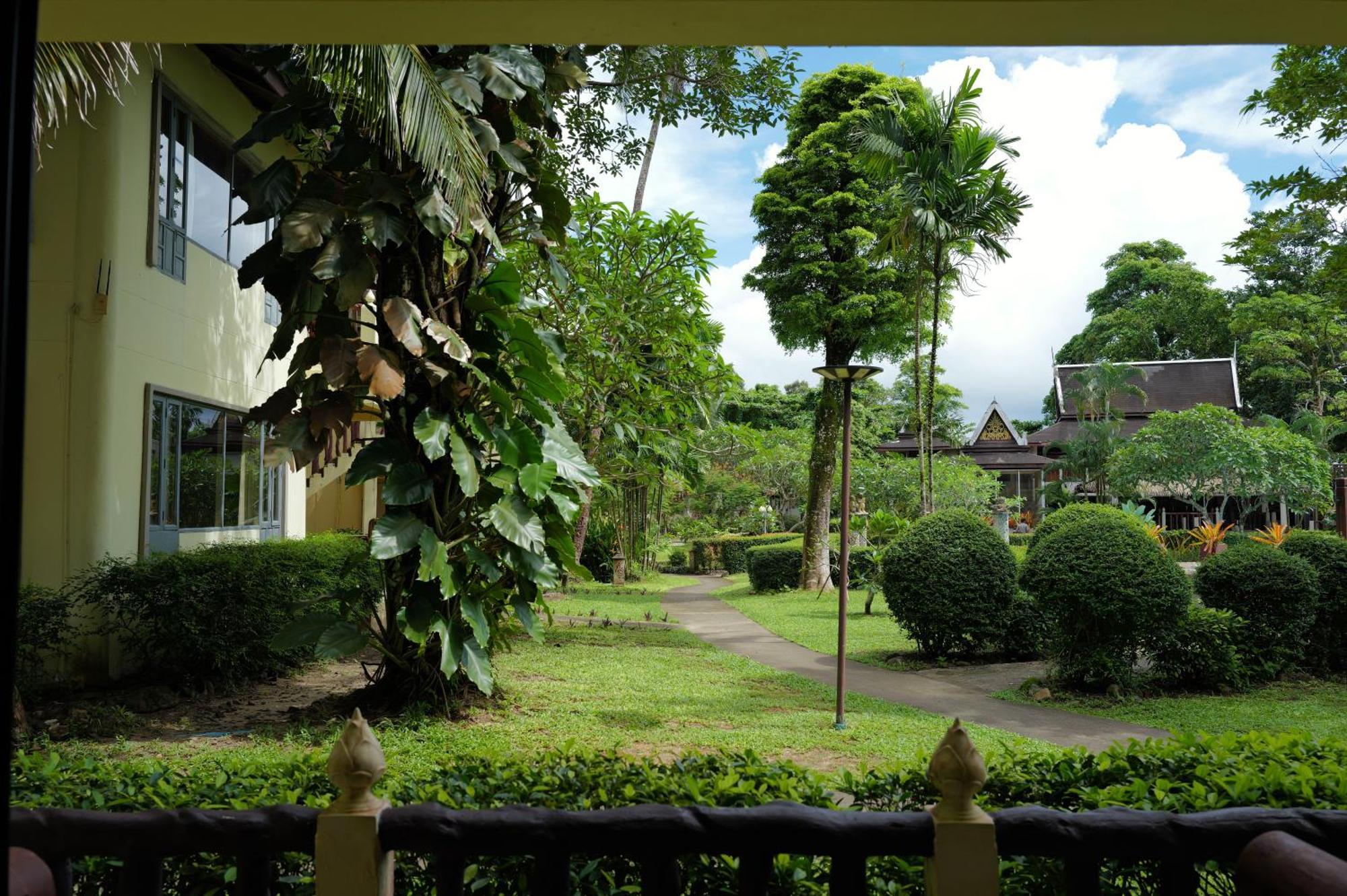 Bhumiyama Plus Koh Chang Esterno foto